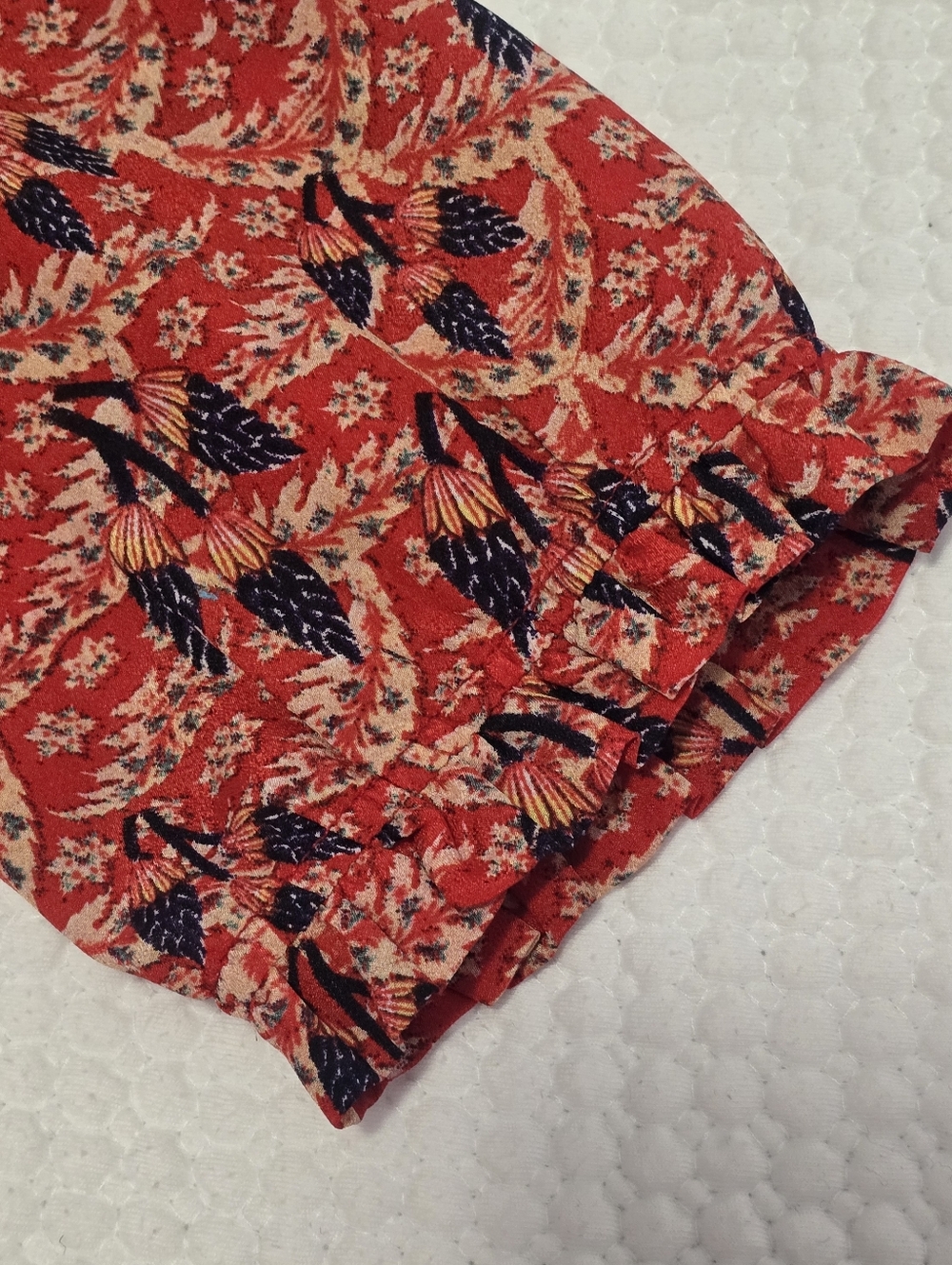 See U Soon Long Sleeve Floral Blouse - Picture 7 of 10